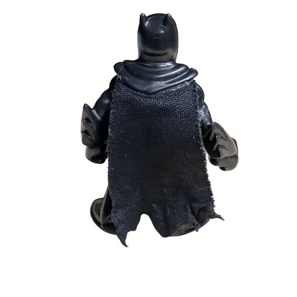 Fisher-Price Imaginext DC Super Friends Series DC Comics Batman 3" Action Figure - Picture 5 of 9